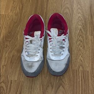 Women’s Nike air max